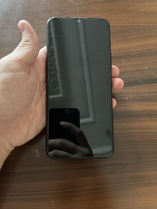 Vivo Y 20 holati zor