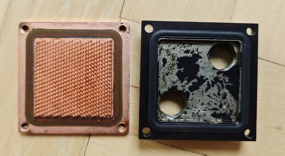 Продавам воден блок Swiftech Apogee GTX за сокет Socket AM4.