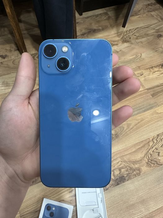 iPhone 13 с гарантией