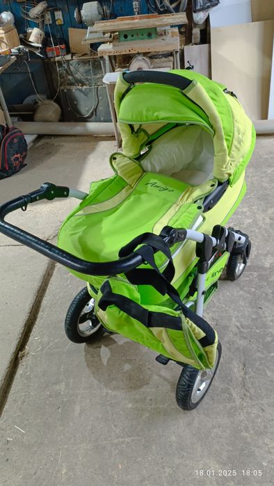 Продам коляску Лето осень