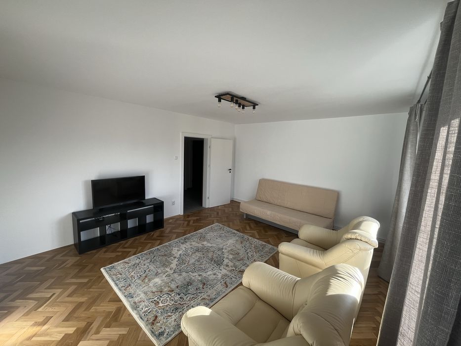 Inchiriez ap .80 mp , decomandat 3 camere , doua bai , cartierul grigoresc .. et 3 ,