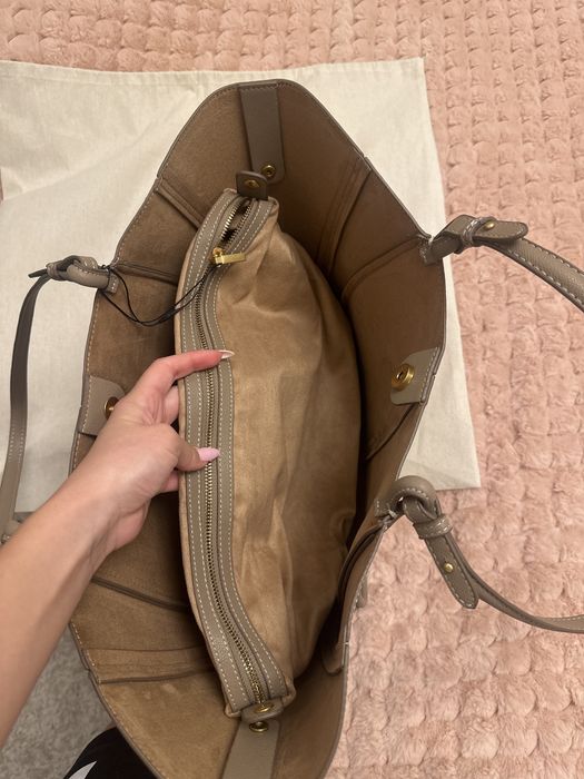 Чисто нова дамска чанта ZARA