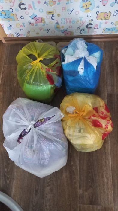 Отдам вещи бесплатно