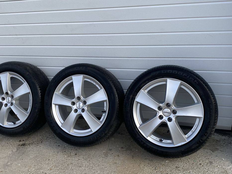 Jante de aliaj cu anvelope de vara bonus ! 5x108 R18  se potrivesc la Ford / Volvo / Freelender 2 jantele sunt marca Dezent si sunt impecabile !!