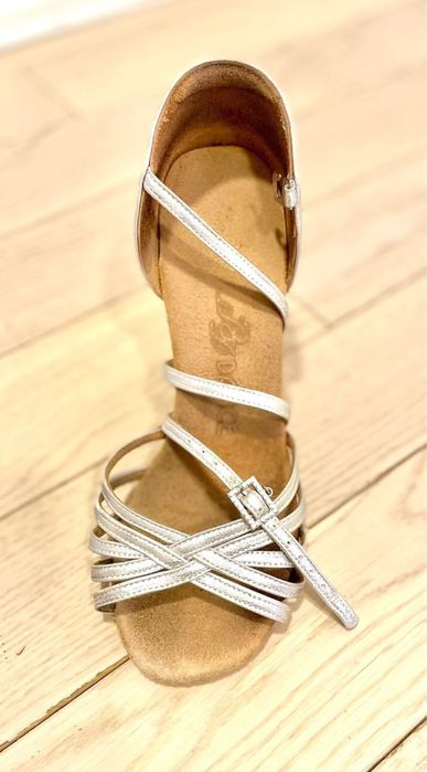 Туфли для спортивно-бальных танцев