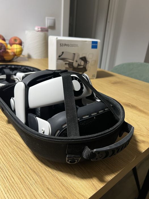 Meta Oculus Quest 3 + BoboVR S3 pro + accesorii