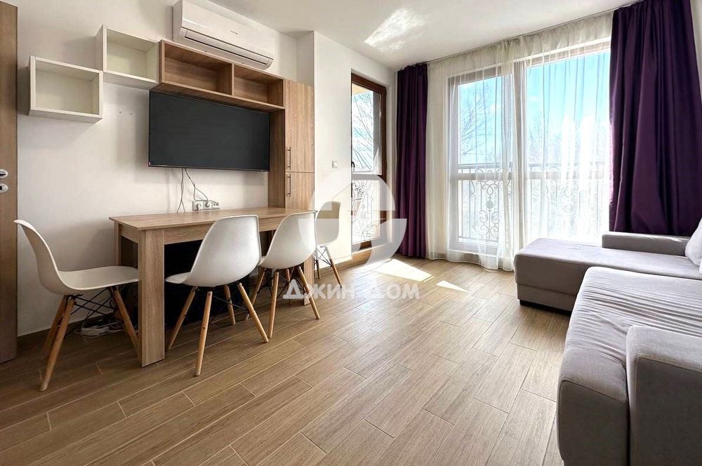 Продава се Тристаен апартамент в к.к. Слънчев бряг - 64 кв.м за 1076 €/кв.м - Снимка #1