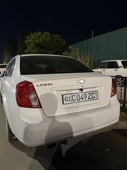 Lacetti avtomat 1.8 arenda vikup