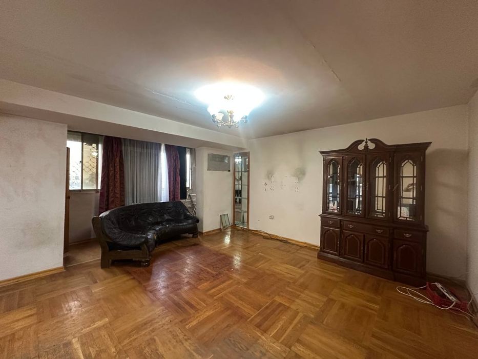 Продажа квартира Дархон, метро Хамид Олимжон 3/13/18