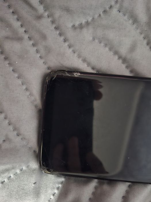 Samsung s8 4/64gb