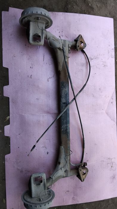 Балка подвеска задние