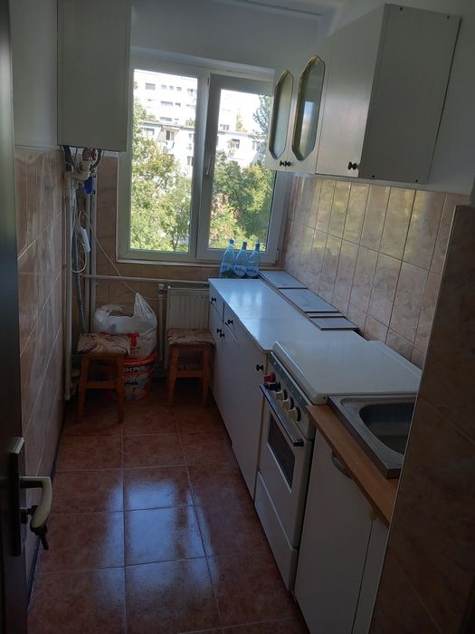 PF. Inchiriez ap. 2 camere