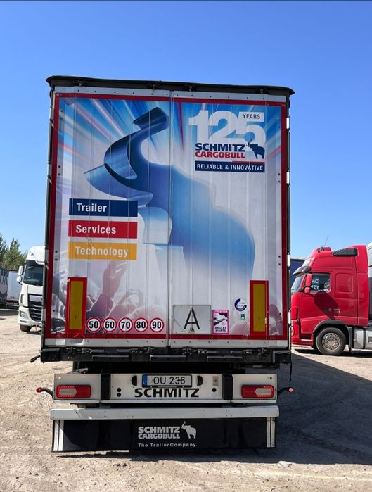 Тягач Volvo фура