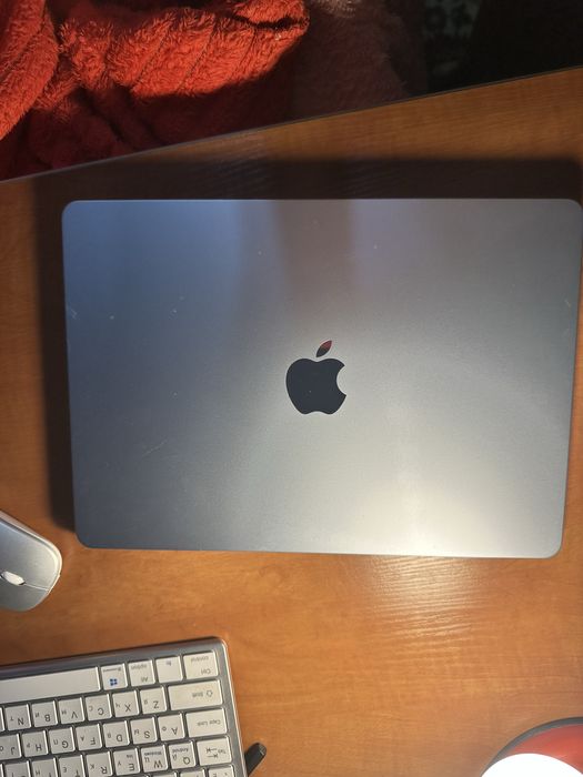 Apple MacBook Air 13 2025