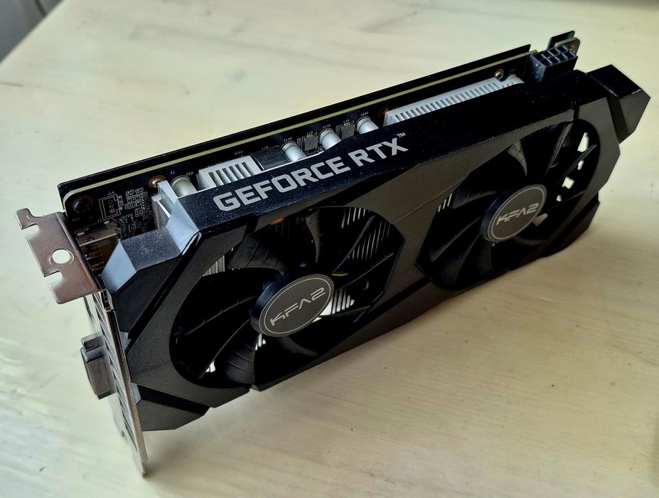 Placa video gaming RTX 2060 6GB GDDR6