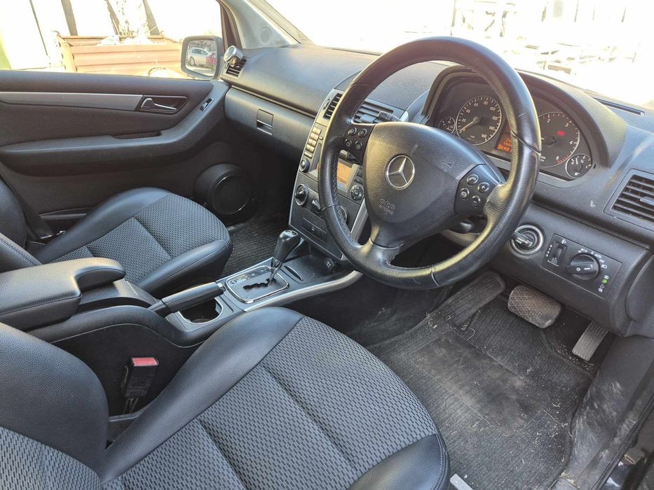 Mercedes A180CDI W169 109кс Facelift  автоматик НА ЧАСТИ!