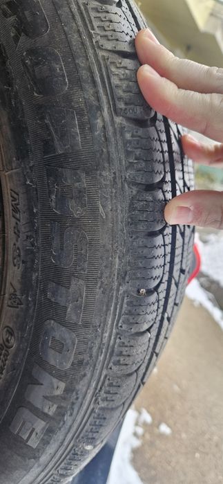 175/65/15 roadstone 7.34мм всесезоннии гуми дот 2420 4 броя