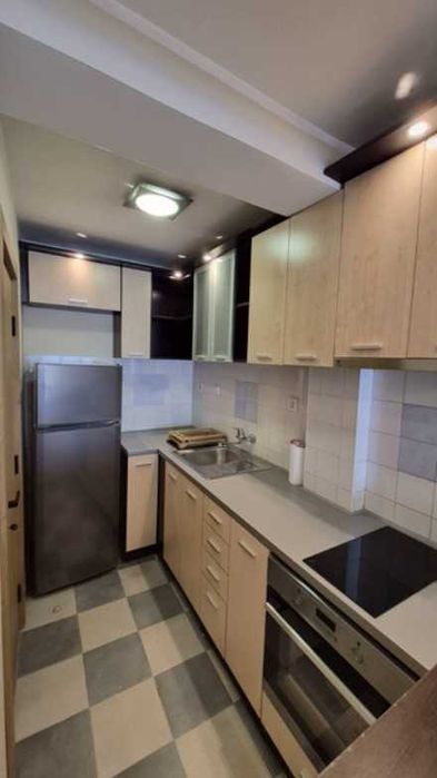 Дава се под наем Двустаен апартамент в София, Банишора - 72 кв.м за 736.95 € - Снимка #3