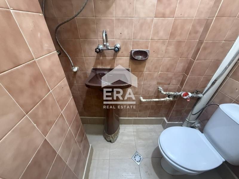 Четиристаен апартамент на ул. "Николаевска"