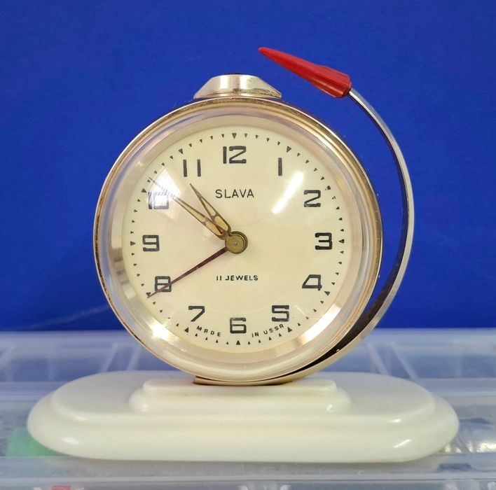 Ceas vechi mecanic glob pământesc