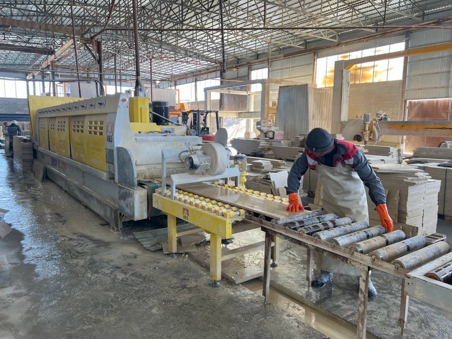 Травертин 1 и 2 слой.