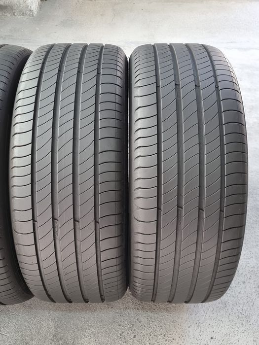 "Dot 23/24" 235/50/19 Michelin 4Броя: 280€ 6мм