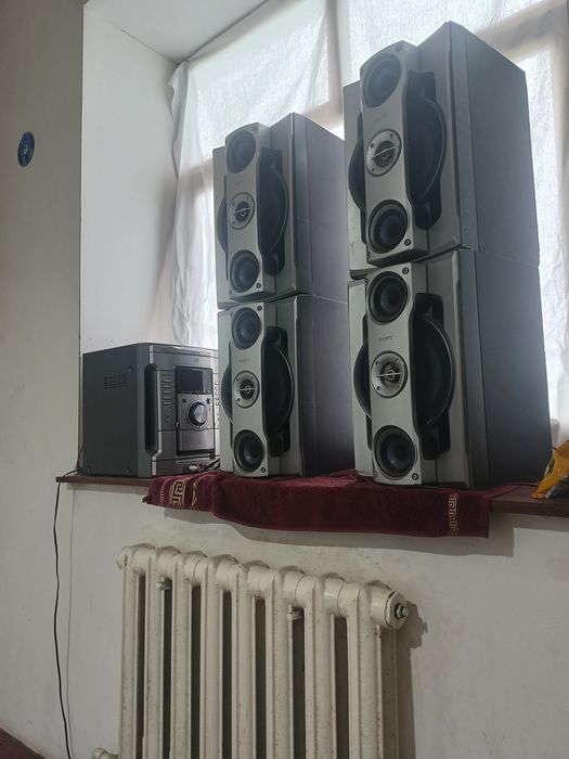 Музыкальный центр