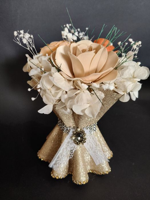 Vaza decorativa 1 si 8 martie