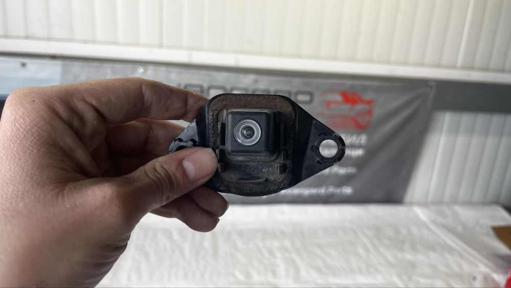 Toyota Yaris камера за задно виждане