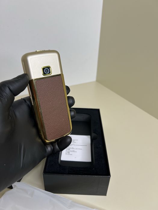 Продам Сотовый Телефон Nokia 8800