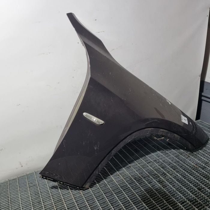 Aripa Dreapta Fata BMW X1 E84 2009 - 2015 4 Usi Sparkling Bronze Metallic B06 (1467)