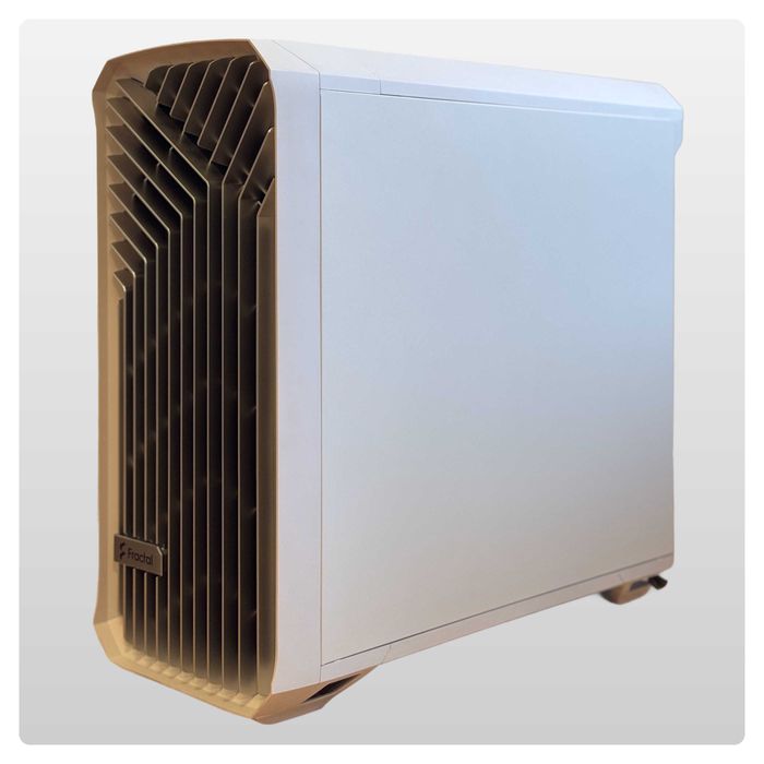 Гейминг/работен PC – RTX 3090 FE, Ryzen 9 5900X, 32GB RAM, 2TB NVMe