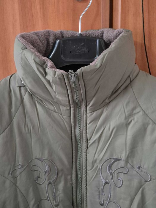 Jachetă matlasată verde-salvie, dama, brandul Gigabond, XL, impecabila