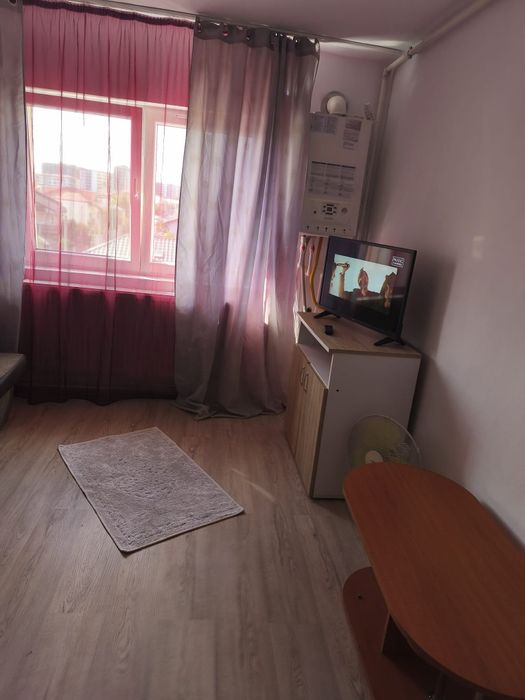 Garsoniera de vânzare