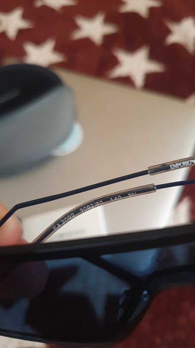 Солнцезащитные очки Emporio Armani