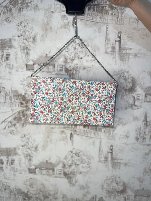 Продам сумку-клатч