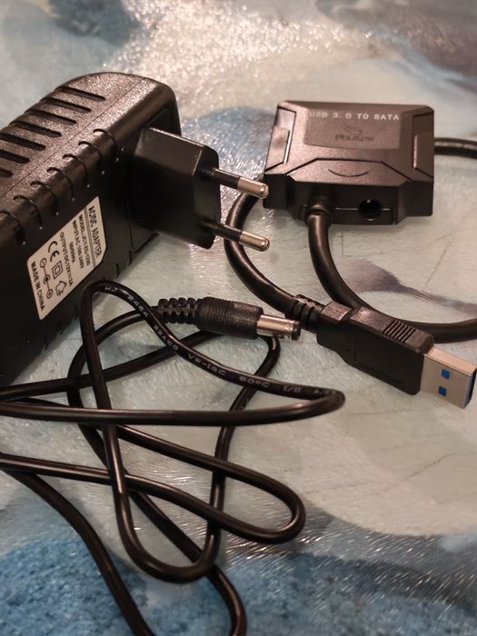 Adaptor USB SSD/Hhd inclus Power alimentare  pt HDD