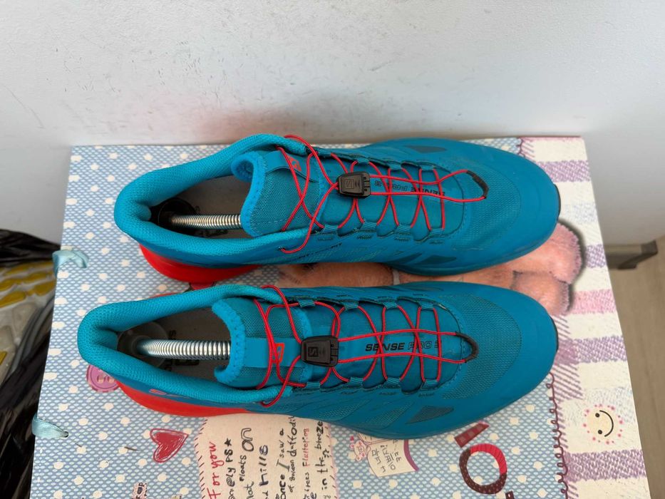 ''Salomon Sense Pro 3''оригинални маратонки 44 номер