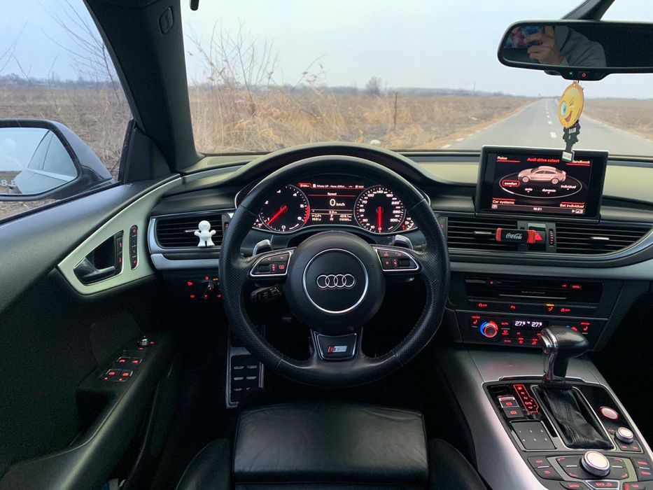 udi A7 3.0 TDI Quattro S-Line – 245 CP – Matrix LED – Panoramic