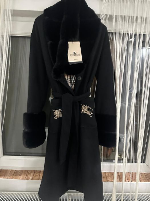 Palton  din stofa cu blana