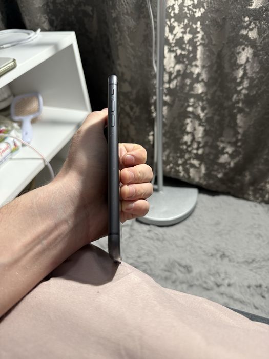 Iphone 11 128гб 73акб