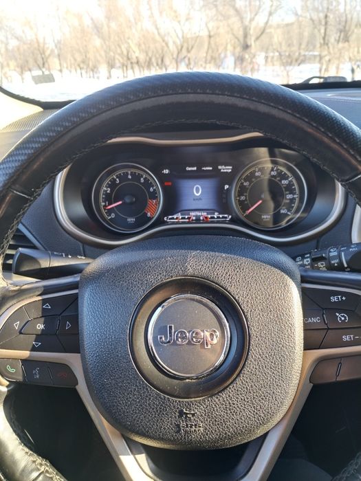 Jeep Cherokee 3.2