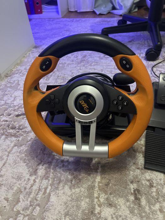 Volan si pedale speedlink pentru PC