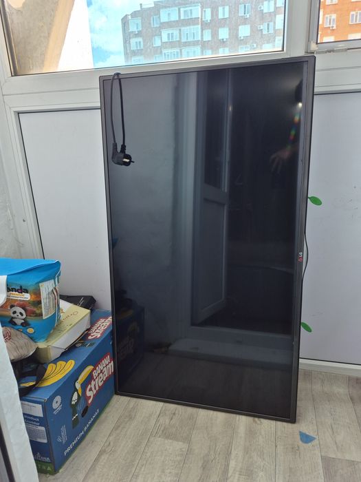 Продам телевизор LG