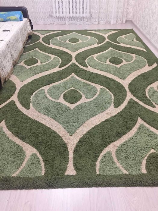 Ковер для гостиной комнаты