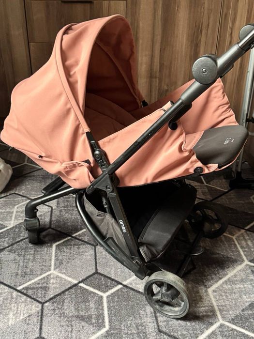 Продам коляску anex air z