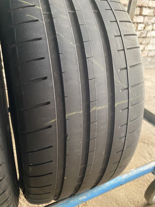 235/35/19 пара бу