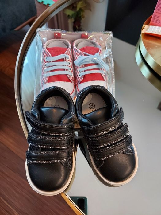 Бебешки обувки 18 и 21 номер