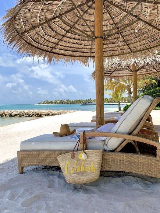 Табиий қамишдан соябонлар Пляж услубида