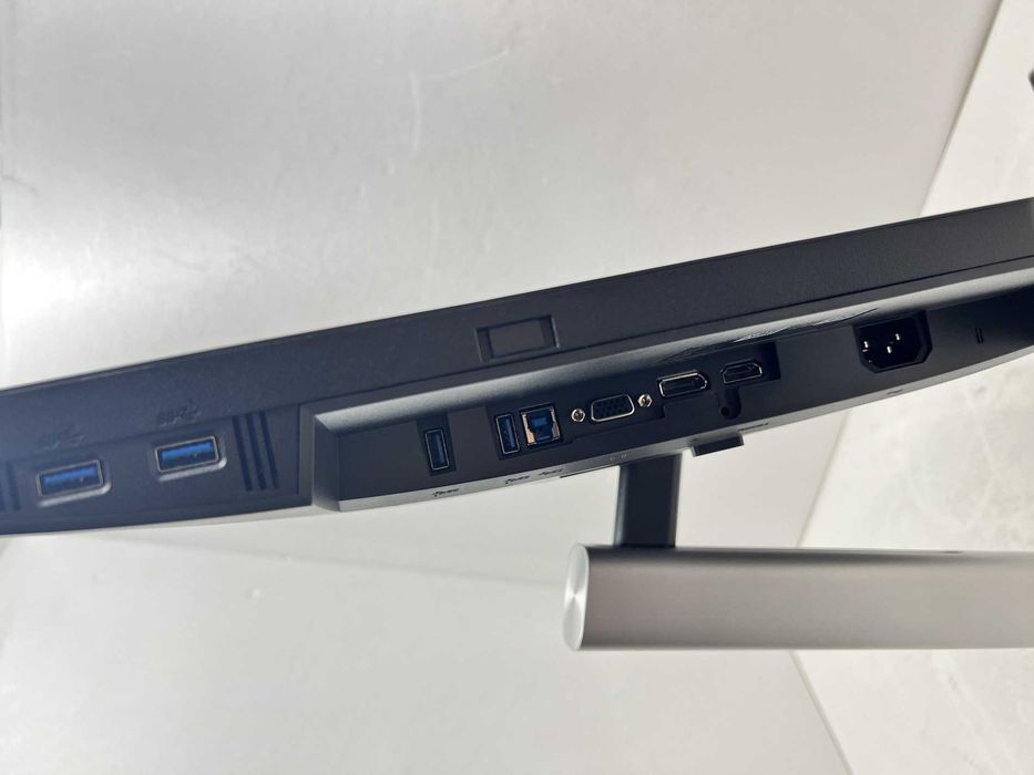 Реновиран монитор Dell P2422H 24" IPS Full HD Pivot | Гаранция